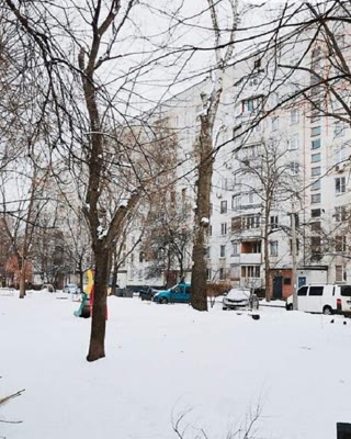 Продам 3х к квартиру м. Спортивна