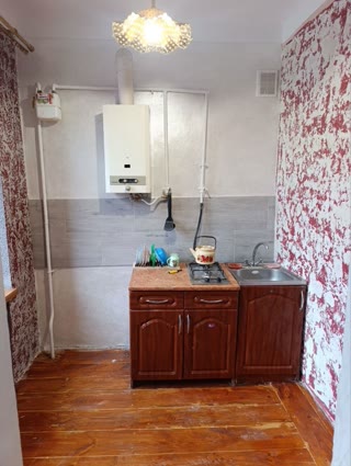 Продам 1к квартиру Павловка, Центр