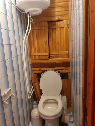 Продам 3к кв. недалеко от метро Холодна Гора