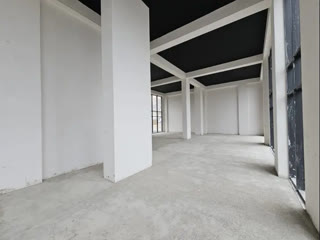 ქირავდება უნივერსალური კომერციული ფართი ვაზისუბანში