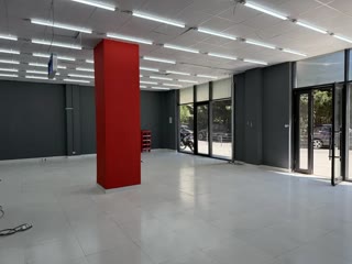 Universal commercial space for sale in Saburtalo