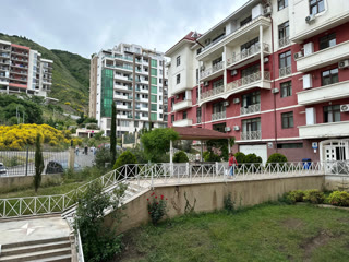 იყიდება ბინა ვაკეში