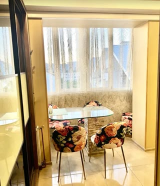 Оренда 3-рівнева 5к квартира 140 м² біля ТЦ Форум