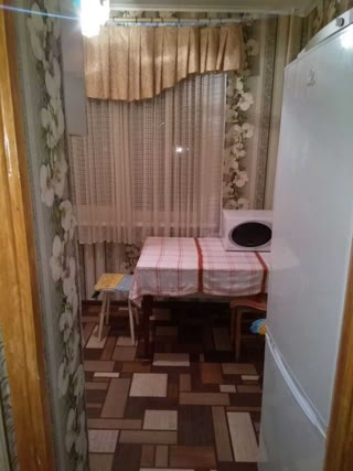 For sale a beautiful and wonderful 3-room apartment, metro station Victory, Victory Avenue