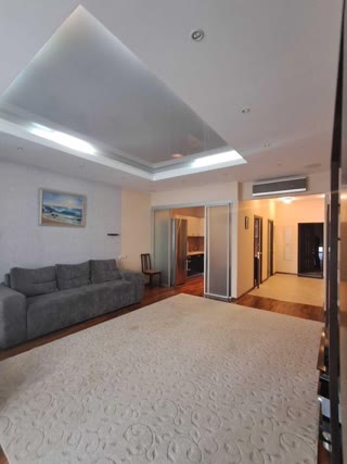 For Sale 2-room Apartment near Sumskyi Market, Center