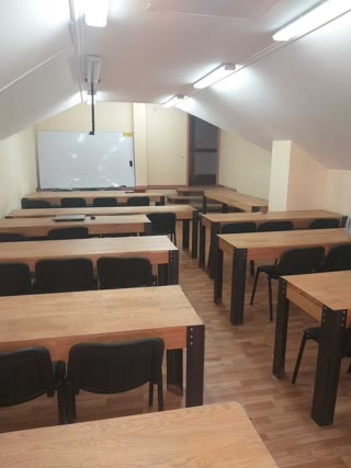 Офіс, інтернет-магазин, точка видачі. 86 кв.м. ст.м. Бекетова.