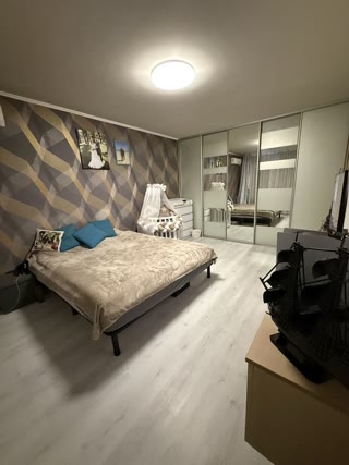 Продаж 1-кімнатної квартири на Троєщені біля ТРЦ SkyMall