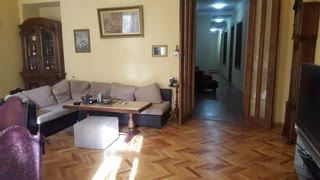 იყიდება 5 ოთახიანი ბინა ჩუღურეთში