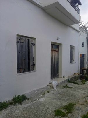 Μονοκατοικία 220τ.μ.
