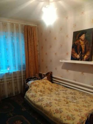 House built in 1995!!! (Donetsk residents, respond!)
