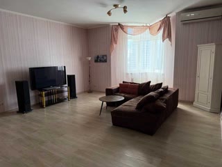 Продаж 3-кімнатної квартири, Печерськ