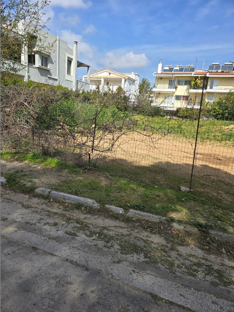 Οικόπεδο 580τ.μ.
