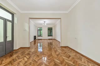 For sale detached building in Tbilisi