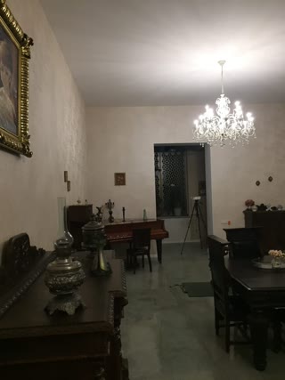 3-storey private house for sale.