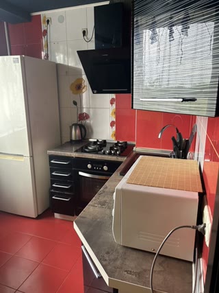 Продам 1к квартиру метро Індустріальна