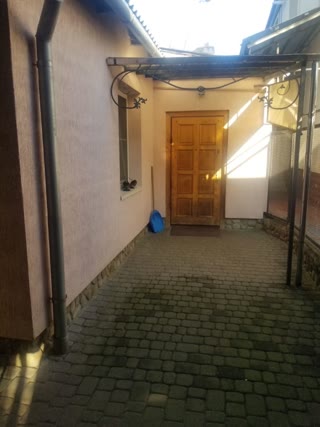 🏡 Продаж житлового будинку у Львові — вул. Дрогобицька (Залізничний район)
