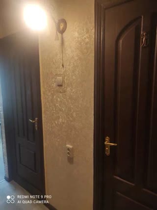 Продається 2-кімнатна квартира на Троєщині, проспект Червоної Калини