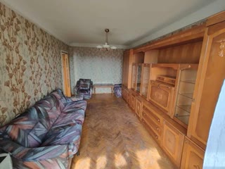 Продається 1-кімнатна квартира з панорамним видом на Дніпро та Києво-Печерську лавру, Русанівка, м. Лівобережна 5хв