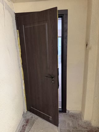 Продам 2-х кімнатну квартиру Холодна Гора