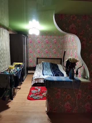 Продам 4х кімнатну квартиру