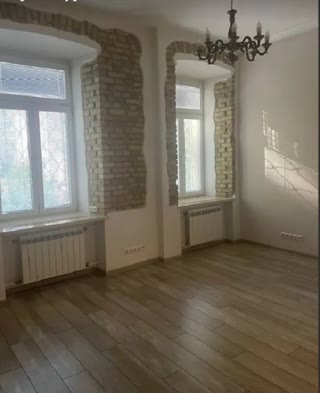 Продаж 4к квартири 110.4 м2 на Печерську. Крутий Узвіз Липки