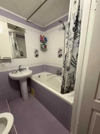 For Sale 2-room Apartment on Parkovo-Syretska Street, Syrets Park