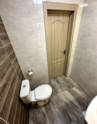 Продається офісне приміщення 30 кв.м, Дарницький район