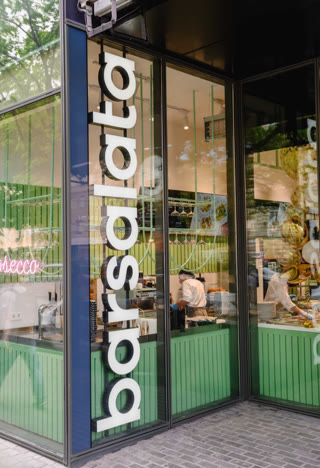 Ready Fast-Casual Restaurant 120 m² in the Heart of Kharkiv! Sumskaya St., (Shopping Center 'Ave Plaza')