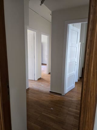 200 m² Office