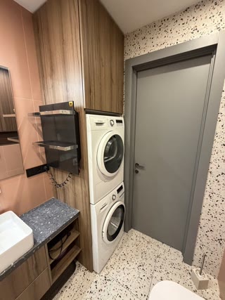Продаж 1-кімнатної квартири в ЖК Славутич біля метро Славутич