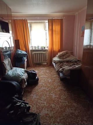Продам 1-кімнату у гуртожитку сімейного типу, Нові Будинки