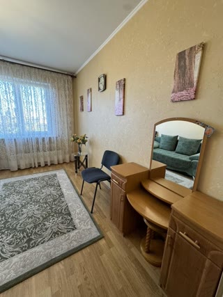 Продаж 3к квартири Харківське шосе