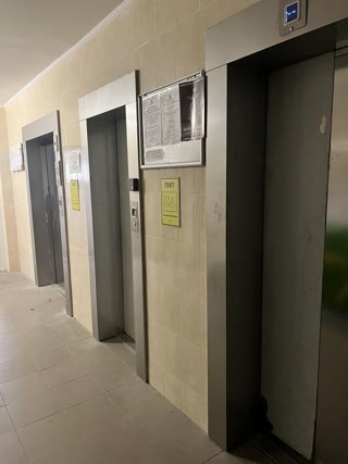 Продаж 1-кімнатної квартири на Троєщені