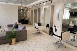 Аренда для парикмахеров в салон красоты класса Люкс