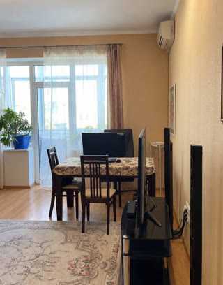 Продаж 2к квартири 65 кв. м наметро Лукянівка