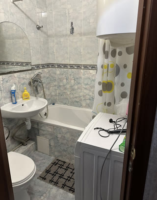 For Sale 2-room Apartment, Dorohozhychi Metro, Shevchenkivskyi