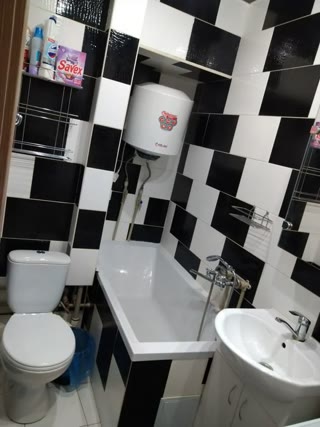 1-room studio in the center, metro Ploshcha Konstytutsii, Gagarin Avenue