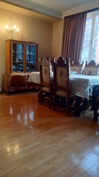 For sale 4 rooms on Tamarashvili st. ( Saburtalo )