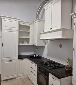 Продаж 3-кімнатної квартири в центрі Львова, вул. Пантелеймона Куліша