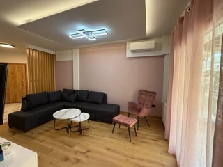 Квартира 85 м²
