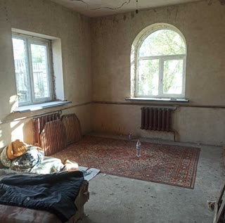 ​​Продаж капітального масштабного будинку (745 м²) 15 кімнат, Селище Кутузівка, 602-й мікрорайон