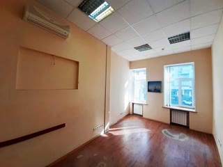 Продажа офиса 87м2 в Центре, Большая Житомирская