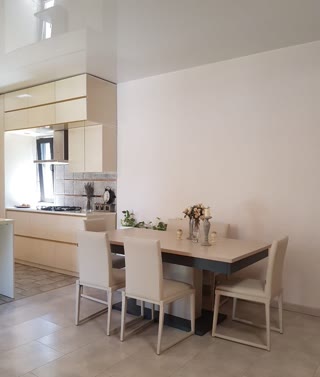 5-room private house for rent in Vazisubani