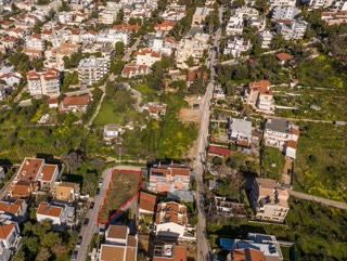 Plot of 357 m²