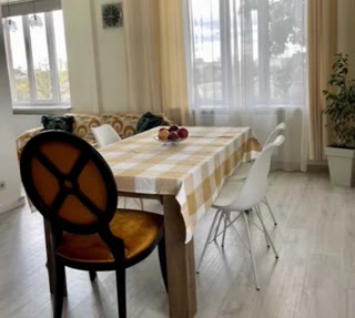 Продам 3 кімнатну квартиру Захисників України, ТРЦ Французький бульвар