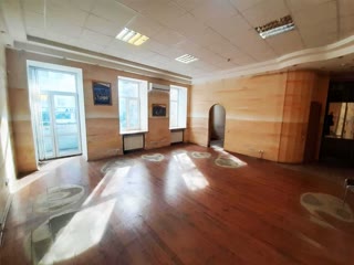 Продажа офиса 87м2 в Центре, Большая Житомирская