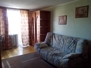 Продаж 1к квартири біля метро Дорогожичі