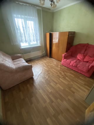 Продаж 3-кімнатної квартири на Троєщені