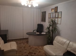 Продаж 3-кімнатної квартири, метро КПІ