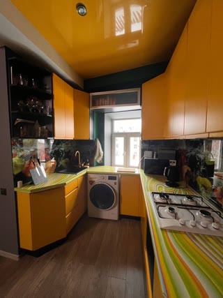 Продам 2к квартиру м.Пушкинська, Центр